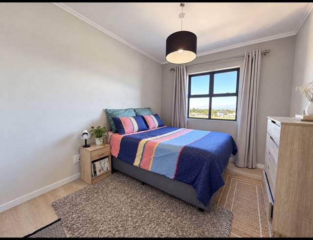 2 BEDROOM APARTMENT FOR SALE IN TABLE VIEW